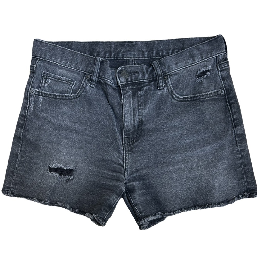 Black Uniqlo denim cutoff shorts